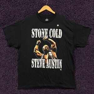 Stone Cold Steve Austin WWE Attitude Era Legends T-Shirt XL